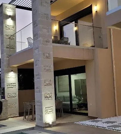Splendid And Family Villa